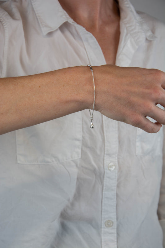 Solid sterling silver 925 curbed chain drop charm bracelet handmade in Asheville, NC.