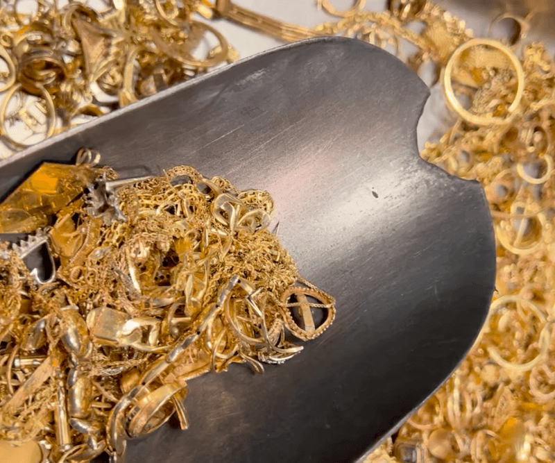 Gold Spot Price vs. Melt Price: What Your Jewelry Is Really Worth
