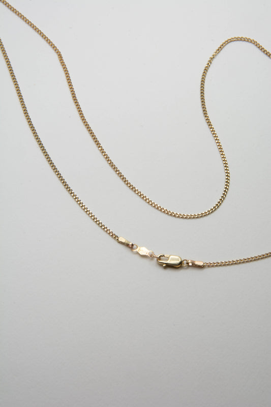 How to choose a solid 14k curbed chain necklace or bracelet.