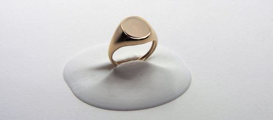 Solid Gold vs Gold-Filled Jewelry: What’s the Difference?