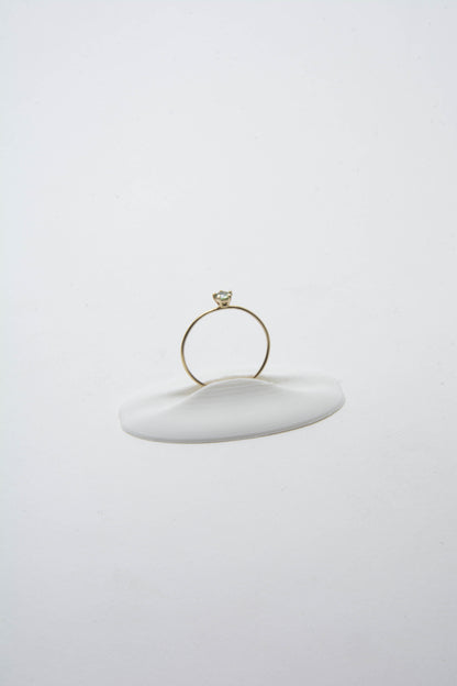 Solitaire Ring 14k Gold and Montana Sapphire