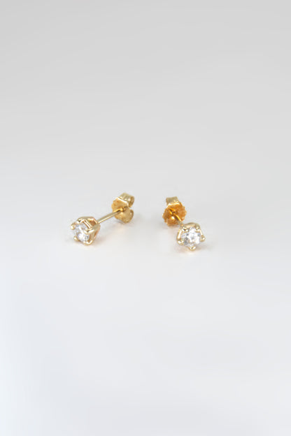 Solid 14k Gold Diamond Stud Earrings